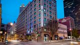 Holiday Inn Express Hotel & Suites Exterior