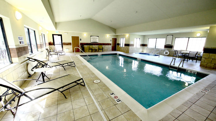 Staybridge Suites Minot Pool