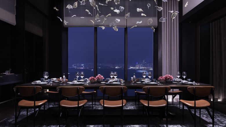<b>Rosewood Hong Kong Restaurant</b>. Images powered by <a href="https://www.leonardoworldwide.com/" title="Leonardo Worldwide" target="_blank">Leonardo</a>.