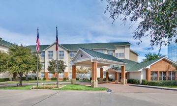 Candlewood Suites Market Center