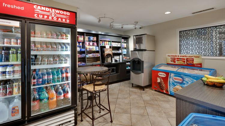 Candlewood Suites Market Center Restaurant