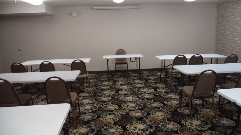 <b>Holiday Inn Express Meeting</b>. Images powered by <a href="https://www.leonardoworldwide.com/" title="Leonardo Worldwide" target="_blank">Leonardo</a>.