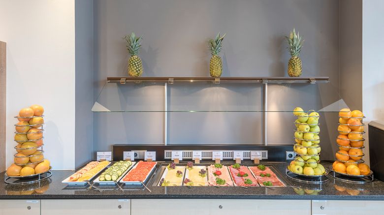 <b>Holiday Inn Express Munich Messe Restaurant</b>. Images powered by <a href="https://www.leonardoworldwide.com/" title="Leonardo Worldwide" target="_blank">Leonardo</a>.