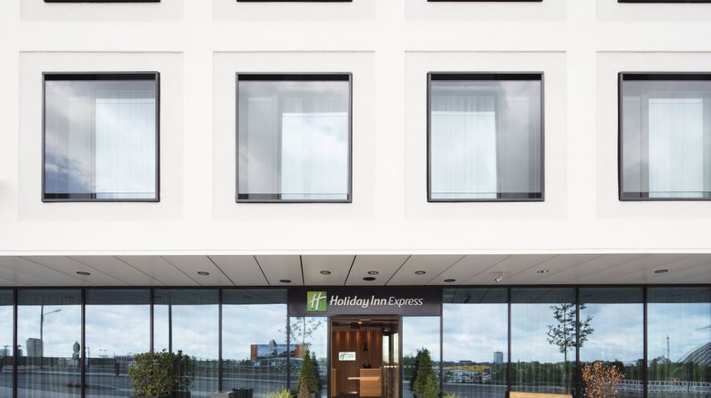 <b>Holiday Inn Express Munich City West Exterior</b>. Images powered by <a href="https://www.leonardoworldwide.com/" title="Leonardo Worldwide" target="_blank">Leonardo</a>.