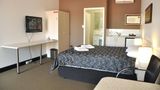 <b>Pinjarra Resort Room</b>. Images powered by <a href="https://www.leonardoworldwide.com/" title="Leonardo Worldwide" target="_blank">Leonardo</a>.