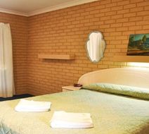 Pinjarra Resort Room
