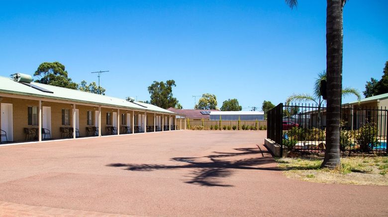 <b>Pinjarra Resort Exterior</b>. Images powered by <a href="https://www.leonardoworldwide.com/" title="Leonardo Worldwide" target="_blank">Leonardo</a>.