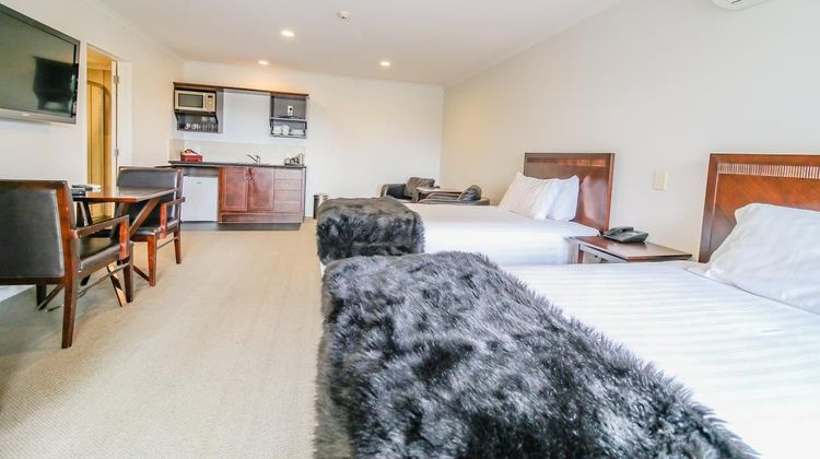 Aotea Motor Lodge Room