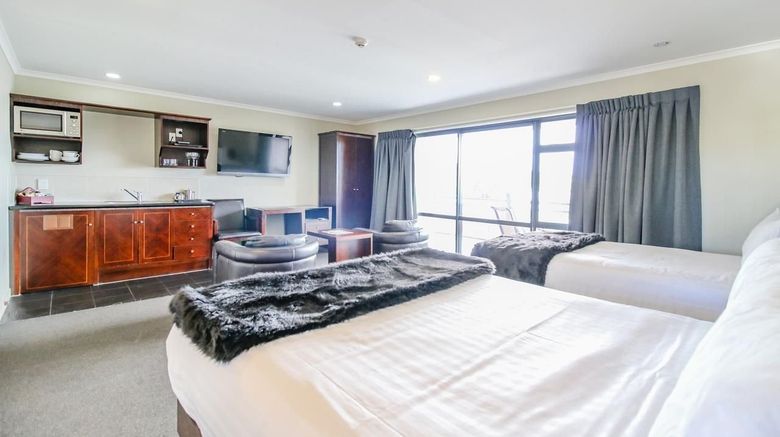 <b>Aotea Motor Lodge Room</b>. Images powered by <a href="https://www.leonardoworldwide.com/" title="Leonardo Worldwide" target="_blank">Leonardo</a>.