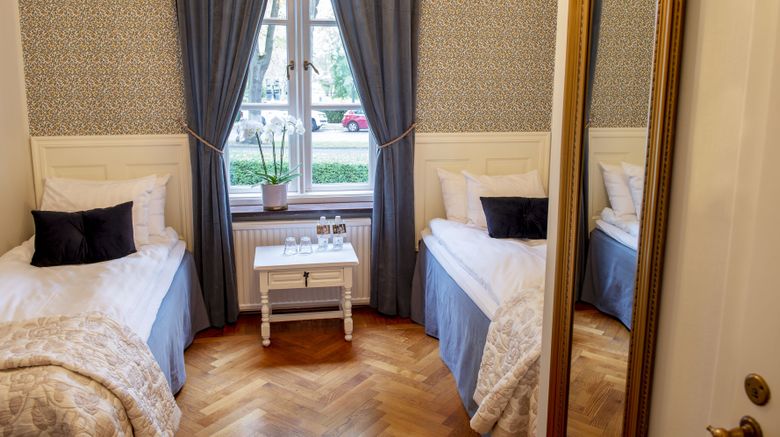 <b>Slottshotellet in Kalmar Room</b>. Images powered by <a href="https://www.leonardoworldwide.com/" title="Leonardo Worldwide" target="_blank">Leonardo</a>.