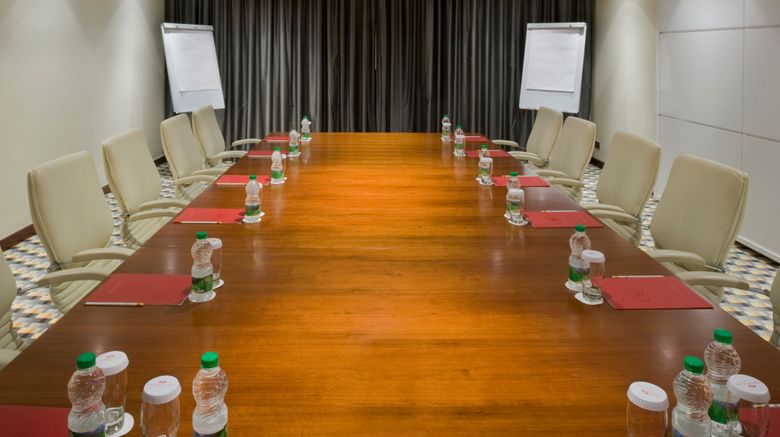 <b>Crowne Plaza Hotel Sohar Meeting</b>. Images powered by <a href="https://www.leonardoworldwide.com/" title="Leonardo Worldwide" target="_blank">Leonardo</a>.