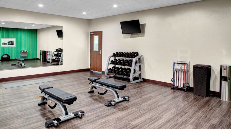 Holiday Inn Express & Suites Coldwater Health Club