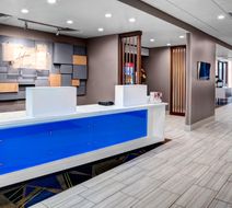 Holiday Inn Express & Suites Coldwater Lobby