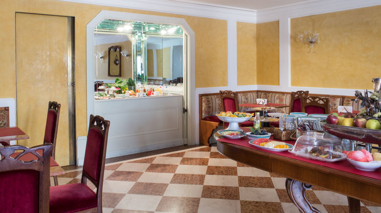 <b>Art Hotel Orologio Restaurant</b>. Images powered by <a href="https://www.leonardoworldwide.com/" title="Leonardo Worldwide" target="_blank">Leonardo</a>.