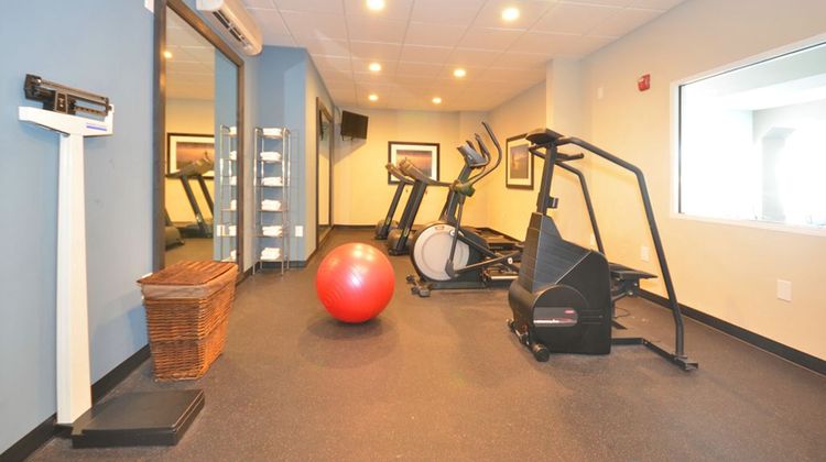 Holiday Inn Express Hotel & Suites Health Club