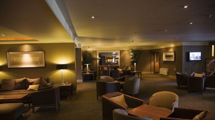 Park Hotel Falkirk Lobby