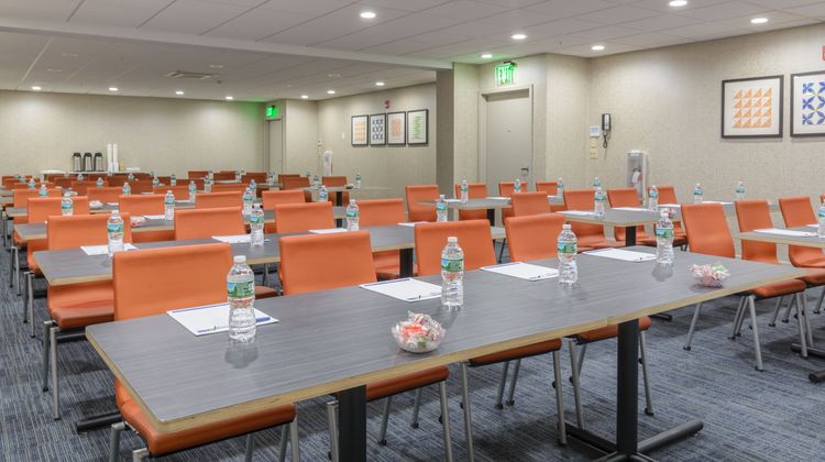 Holiday Inn Express Meeting