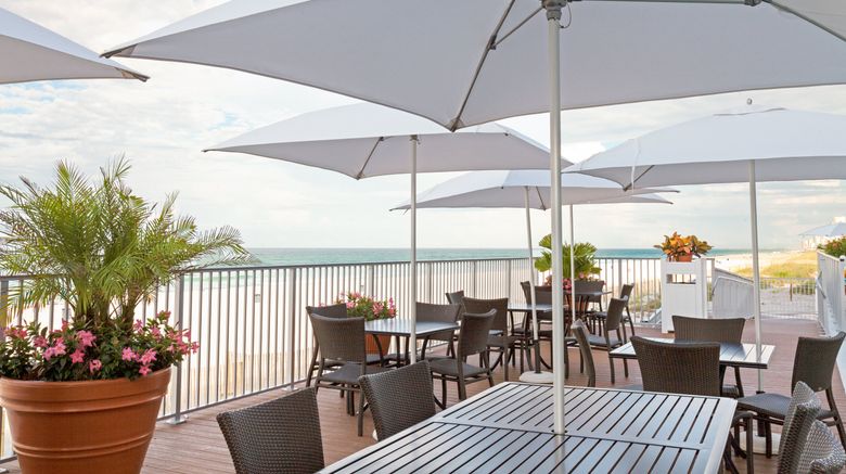 <b>Holiday Inn Express & Suites Beachfront Lobby</b>. Images powered by <a href="https://www.leonardoworldwide.com/" title="Leonardo Worldwide" target="_blank">Leonardo</a>.