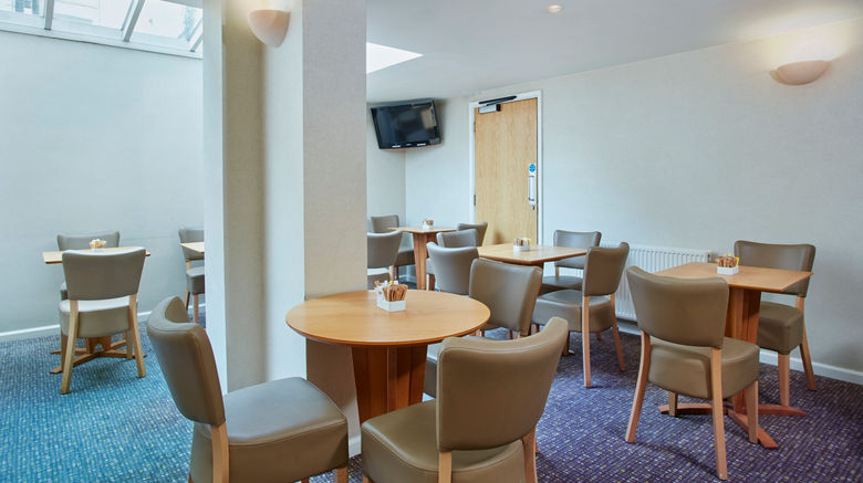 <b>Holiday Inn Express London-Victoria Restaurant</b>. Images powered by <a href="https://www.leonardoworldwide.com/" title="Leonardo Worldwide" target="_blank">Leonardo</a>.