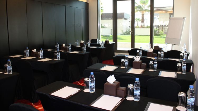Crowne Plaza Abu Dhabi-Yas Island Meeting
