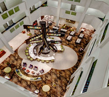 Holiday Inn Hotel & Suites Tupelo North Lobby