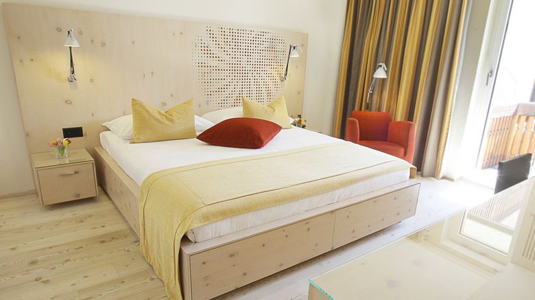<b>Steffani Hotel Room</b>. Images powered by <a href="https://www.leonardoworldwide.com/" title="Leonardo Worldwide" target="_blank">Leonardo</a>.