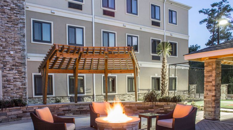 <b>Staybridge Suites Camp Lejeune Area Lobby</b>. Images powered by <a href="https://www.leonardoworldwide.com/" title="Leonardo Worldwide" target="_blank">Leonardo</a>.