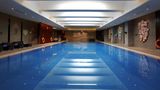 HUALUXE Yangjiang City Center Pool