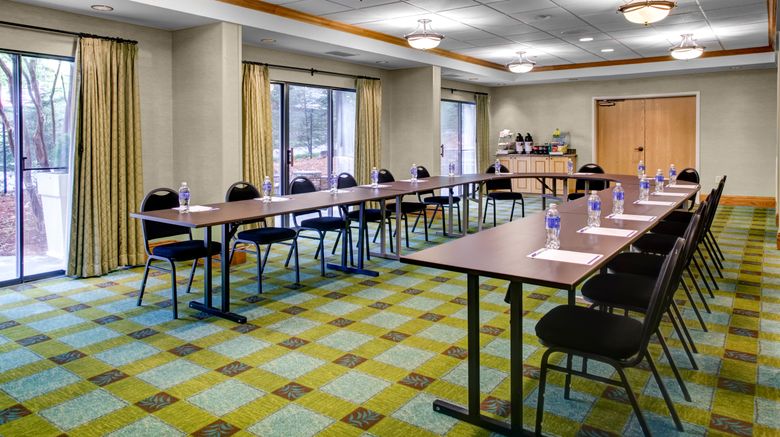 <b>Holiday Inn Express & Stes Buckhead Meeting</b>. Images powered by <a href="https://www.leonardoworldwide.com/" title="Leonardo Worldwide" target="_blank">Leonardo</a>.