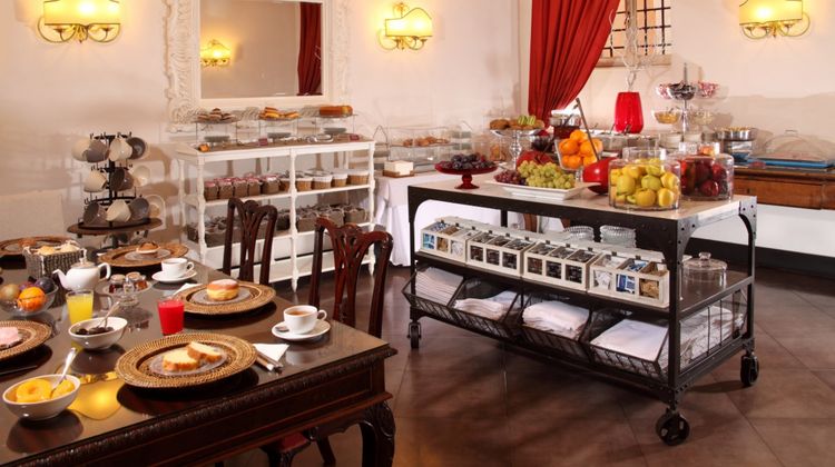 Adriano Hotel Restaurant