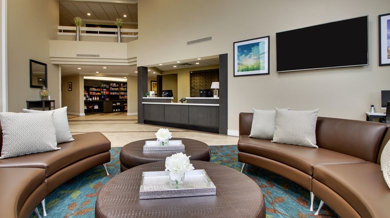 <b>Candlewood Suites Wichita East Lobby</b>. Images powered by <a href="https://www.leonardoworldwide.com/" title="Leonardo Worldwide" target="_blank">Leonardo</a>.