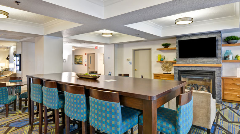 <b>Holiday Inn Express Restaurant</b>. Images powered by <a href="https://www.leonardoworldwide.com/" title="Leonardo Worldwide" target="_blank">Leonardo</a>.