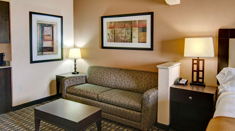 <b>Holiday Inn Express Hotel & Stes Paris Suite</b>. Images powered by <a href="https://www.leonardoworldwide.com/" title="Leonardo Worldwide" target="_blank">Leonardo</a>.