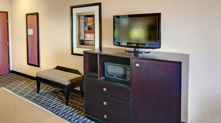 Holiday Inn Express Hotel & Stes Paris Room