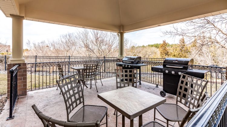 Candlewood Suites Lincoln Lobby