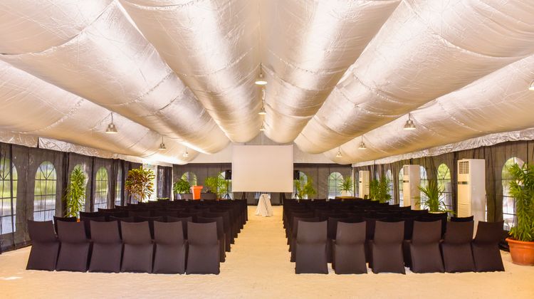 Holiday Inn Resort Kandooma Meeting