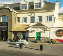 Armada Hotel Exterior
