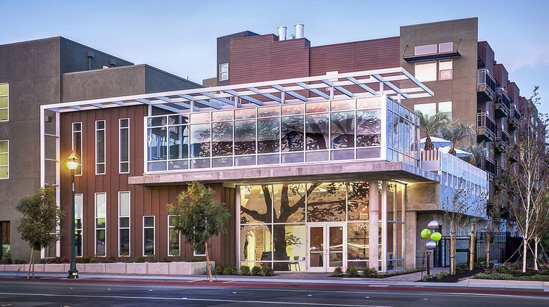 AVE Walnut Creek Exterior. Images powered by <a href="https://www.leonardoworldwide.com" target="_blank" rel="noopener">Leonardo</a>.