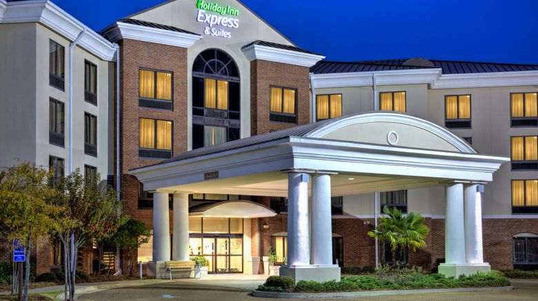 <b>Holiday Inn Express Exterior</b>. Images powered by <a href="https://www.leonardoworldwide.com/" title="Leonardo Worldwide" target="_blank">Leonardo</a>.