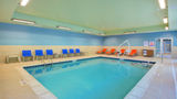 Holiday Inn Express & Suites New Castle Pool