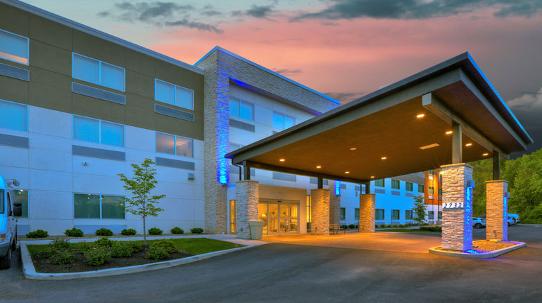 <b>Holiday Inn Express & Suites New Castle Exterior</b>. Images powered by <a href="https://www.leonardoworldwide.com/" title="Leonardo Worldwide" target="_blank">Leonardo</a>.