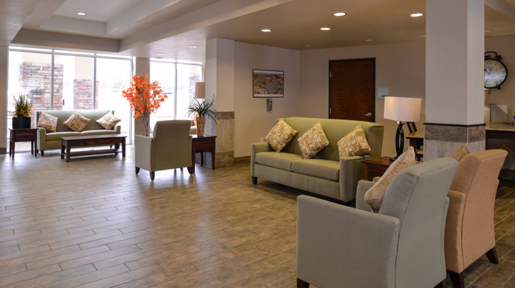 Holiday Inn Express & Suites Williams Lobby