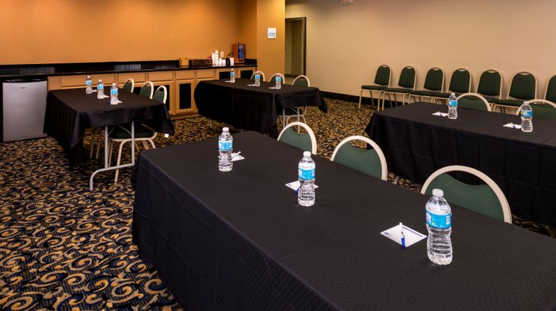 <b>Holiday Inn Express & Suites Bucyrus Meeting</b>. Images powered by <a href="https://www.leonardoworldwide.com/" title="Leonardo Worldwide" target="_blank">Leonardo</a>.