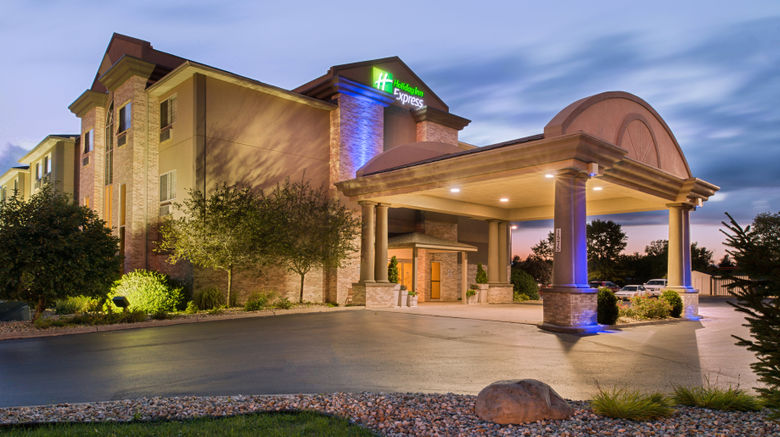 Holiday Inn Express  and  Suites Bucyrus Exterior. Images powered by <a href="https://www.leonardoworldwide.com" target="_blank" rel="noopener">Leonardo</a>.