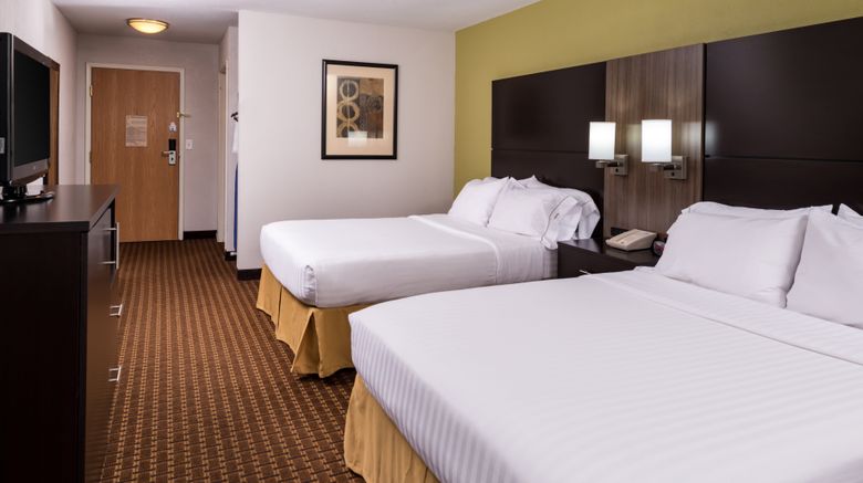 <b>Holiday Inn Express & Suites Bucyrus Room</b>. Images powered by <a href="https://www.leonardoworldwide.com/" title="Leonardo Worldwide" target="_blank">Leonardo</a>.