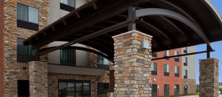 Holiday Inn Express & Suites North Exterior