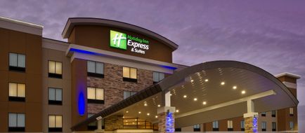 Holiday Inn Express & Stes South Exterior
