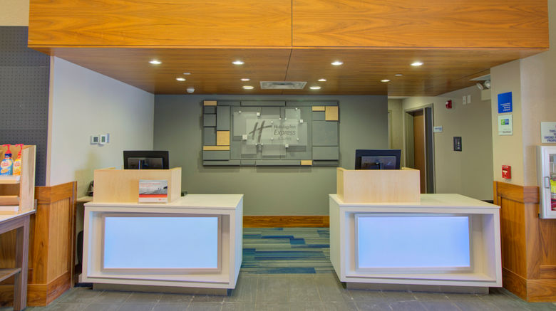 <b>Holiday Inn Express Mankato East Lobby</b>. Images powered by <a href="https://www.leonardoworldwide.com/" title="Leonardo Worldwide" target="_blank">Leonardo</a>.