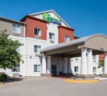 Holiday Inn Express Exterior