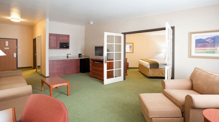 Holiday Inn Express & Suites Gunnison Suite